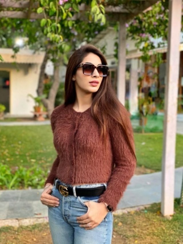 लंदन के टॉप कॉलेज से पढ़ाई, UK लाइसेंस, ब्रांड एंबेसडर... जानिए क्या करती हैं IAS अतहर की पत्नी