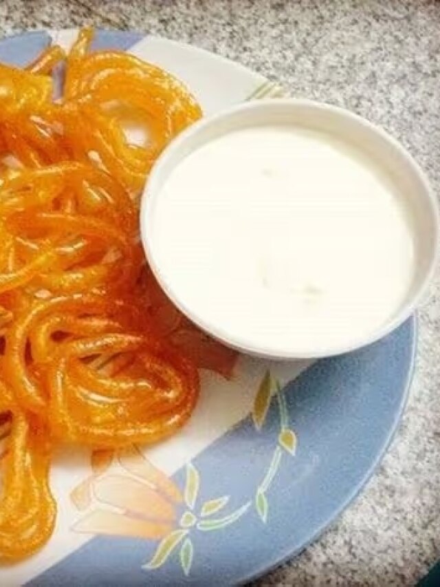 सर्दियों में दूध-जलेबी खाने से शरीर रहेगा गर्म, सिरदर्द से भी मिल सकता है छुटकारा