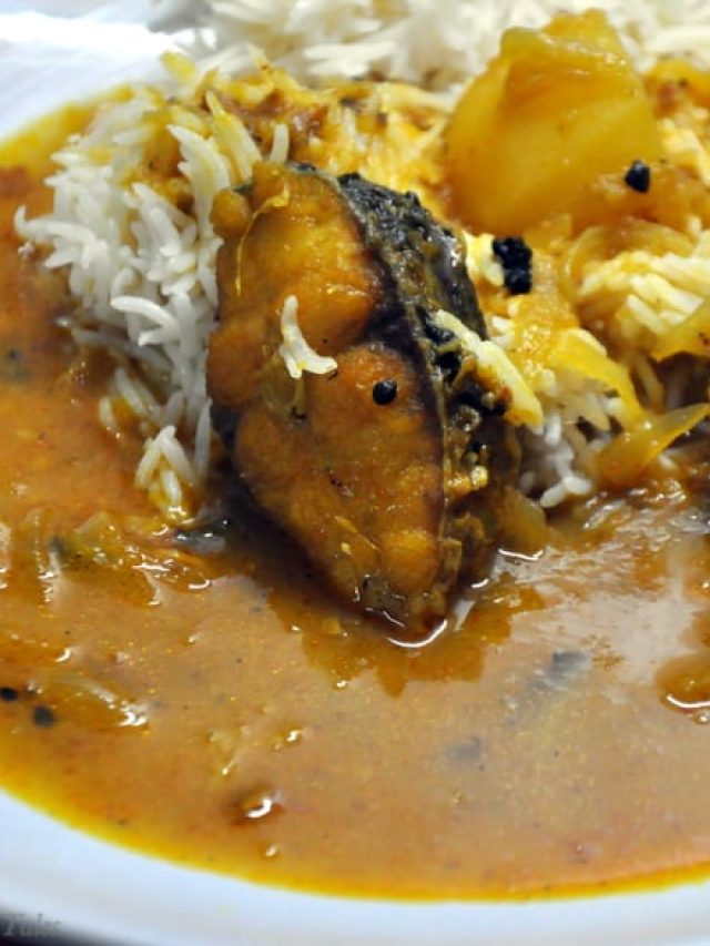 মাছের সঙ্গে ভুলেও খাবেন না এই ৭ খাবার, মরতেও পারেন আপনি