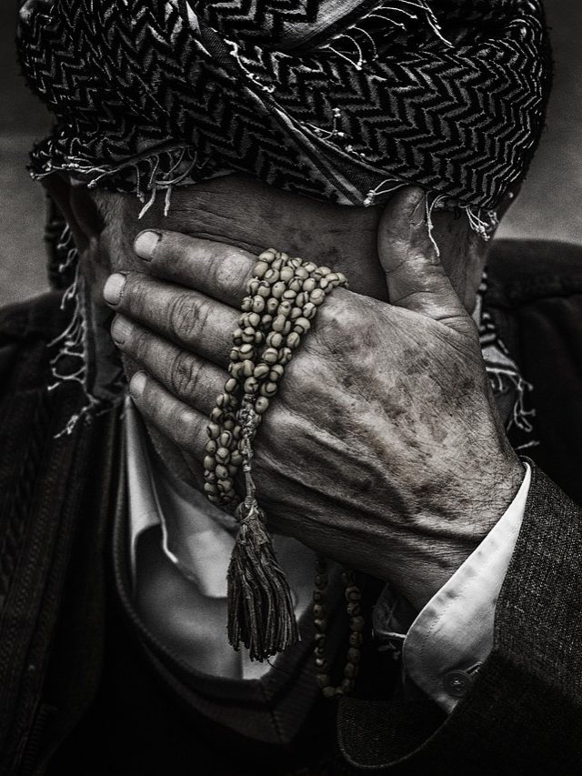 रात में कभी न करें ये 4 काम, बहुत ही अशुभ हो सकते हैं परिणाम