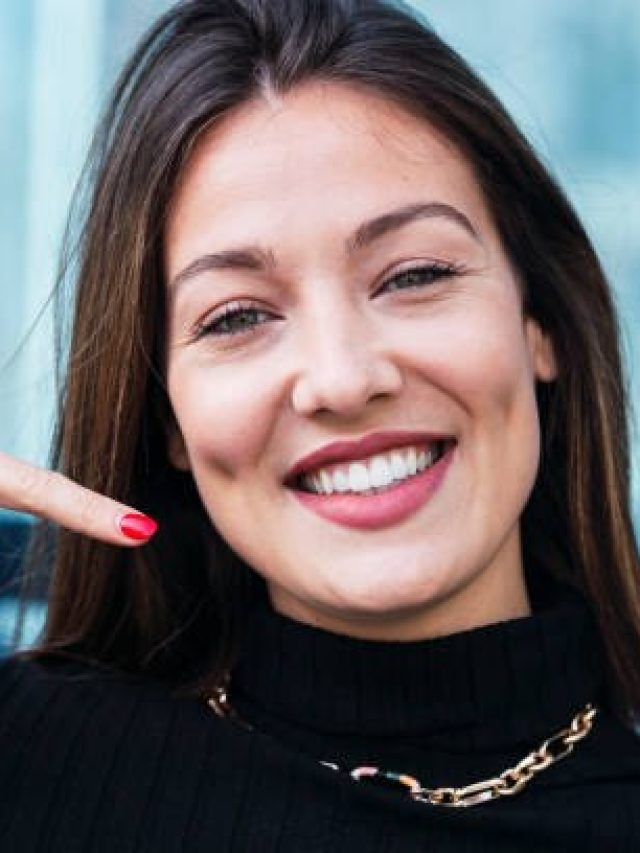 गालों में क्यों पड़ते हैं डिंपल, सुंदरता की निशानी या... जानें इसके पीछे की साइंस