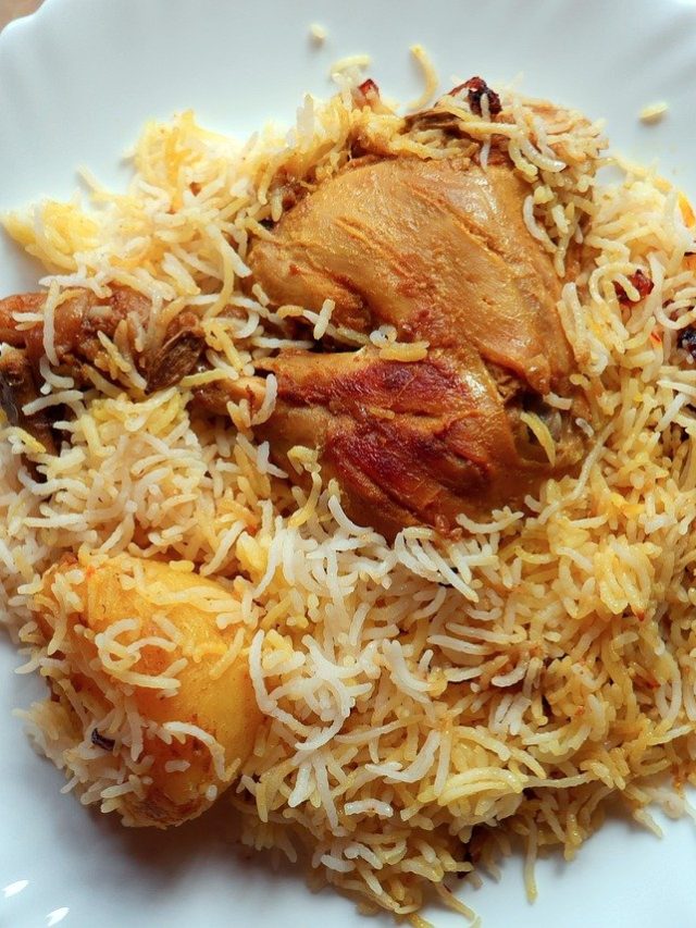 বাড়ির  বিরিয়ানি হবে দাদা বৌদির রেস্তরাঁর মতো, রইল শেফের টিপস