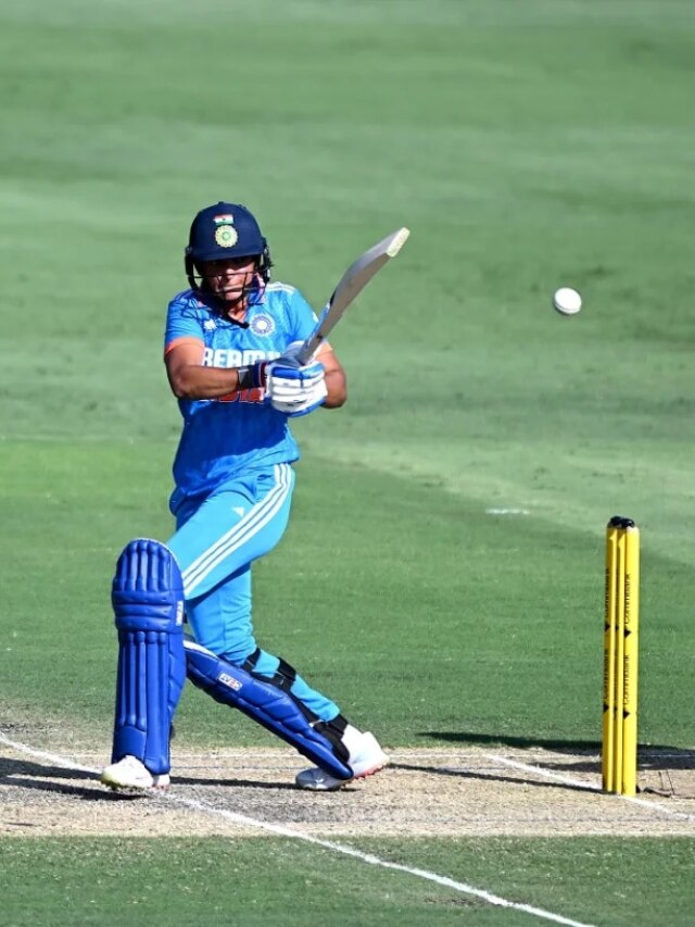 BCCI ने जारी की सेंट्रल कॉन्ट्रैक्ट लिस्ट... इन 16 खिलाड़ियों को मिली जगह