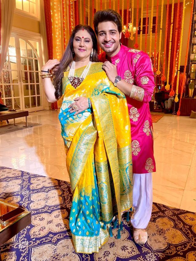 इंटीमेट वीडियो वायरल, दीपिका चिखलिया ने रातोरात एक्टर को किया बाहर, तोड़ा कॉन्ट्रैक्ट