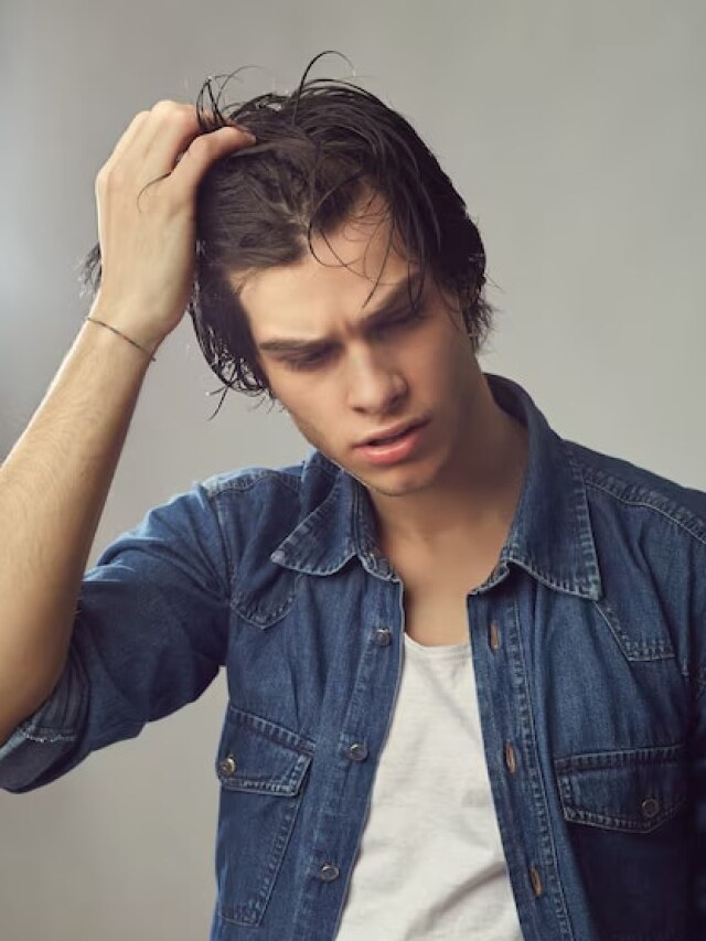 न शैंपू, न खराब पानी...इस छोटी सी गलती से भी झड़ते हैं बाल, हर इंसान करता है ये मिस्टेक