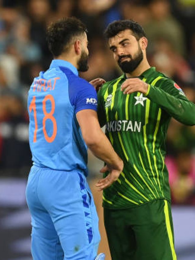 'पाकिस्तानी क्रिकेटर करते हैं एक्ट्रेस को मैसेज...', LIVE टीवी पर एंकर ने खोली पोल, फ‍िर...