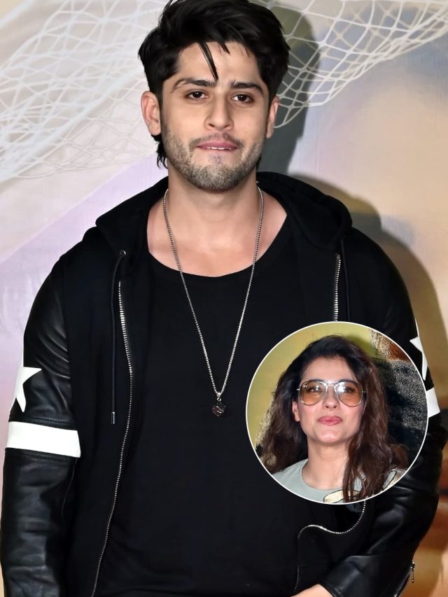 सालों बाद ऑनस्क्रीन बेटे से मिलीं काजोल, लगाया गले, वीडियो हुआ वायरल