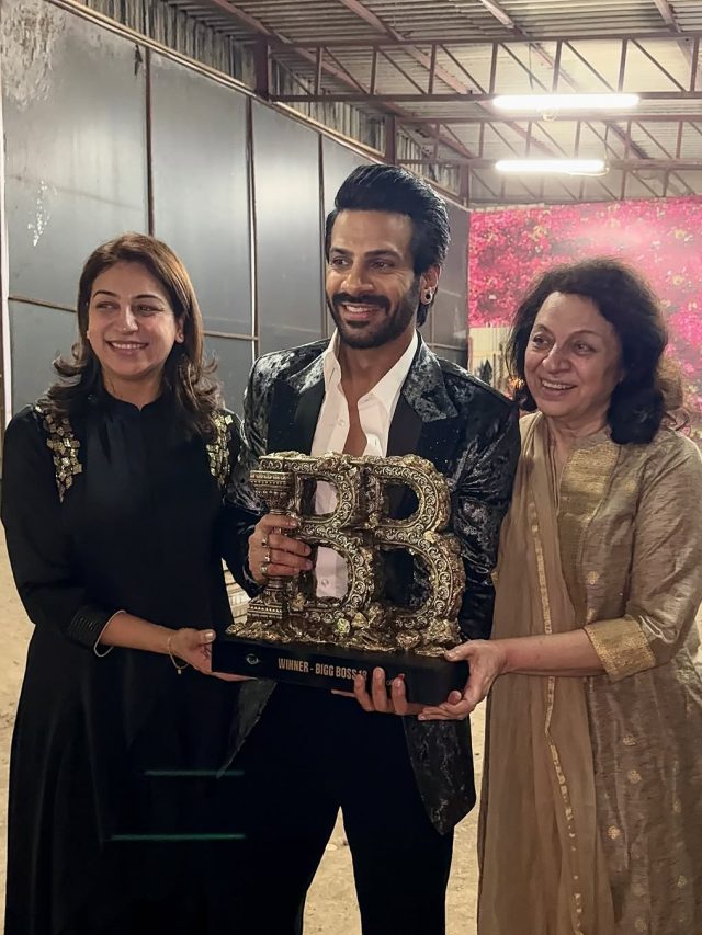 BB18 की ट्रॉफी-50 लाख जीतकर खुश करणवीर, मां संग मनाया जश्न, बोले- जनता का लाडला...