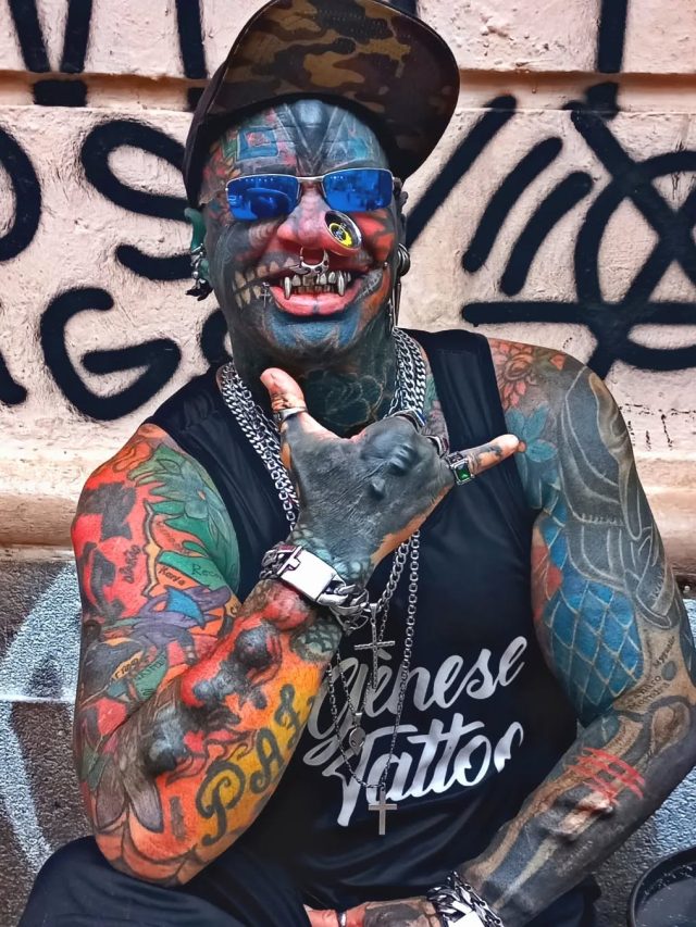 'एलियन डेविल' बनने का जुनून... शख्स ने 98%  बॉडी कराई मॉडिफाई, अब मिली गर्लफ्रेंड