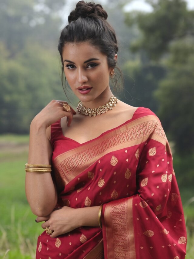 স্বামী ছেড়ে অন্য পুরুষকে কেন কামনা করে মেয়েরা? ৫ কারণ