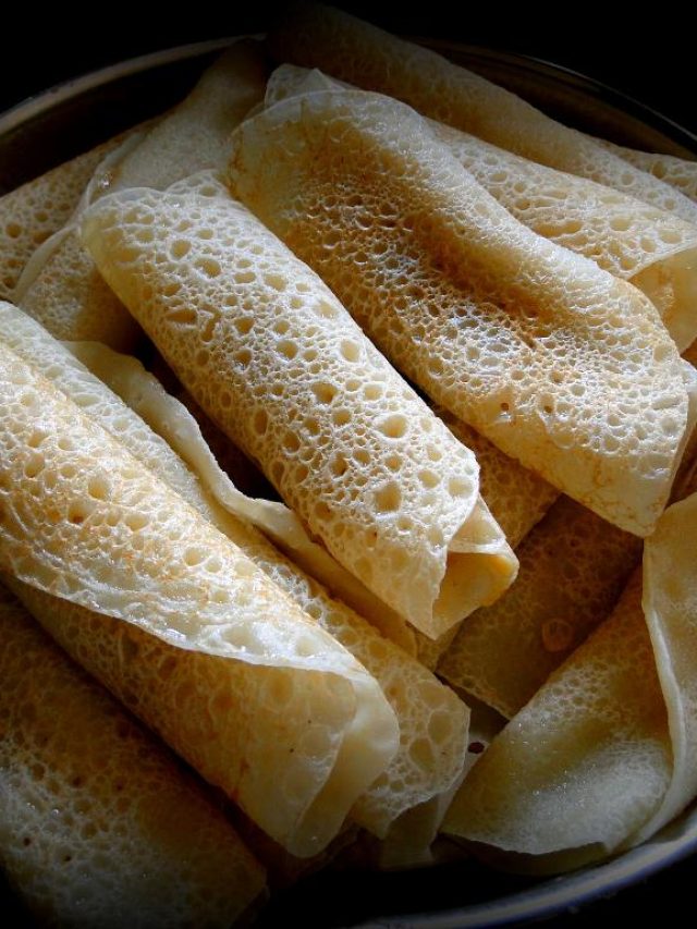 কতক্ষণ আগে তৈরি করবেন পাটিসাপটার ব্যাটার? প্যানে দিলে ভাঙবে না