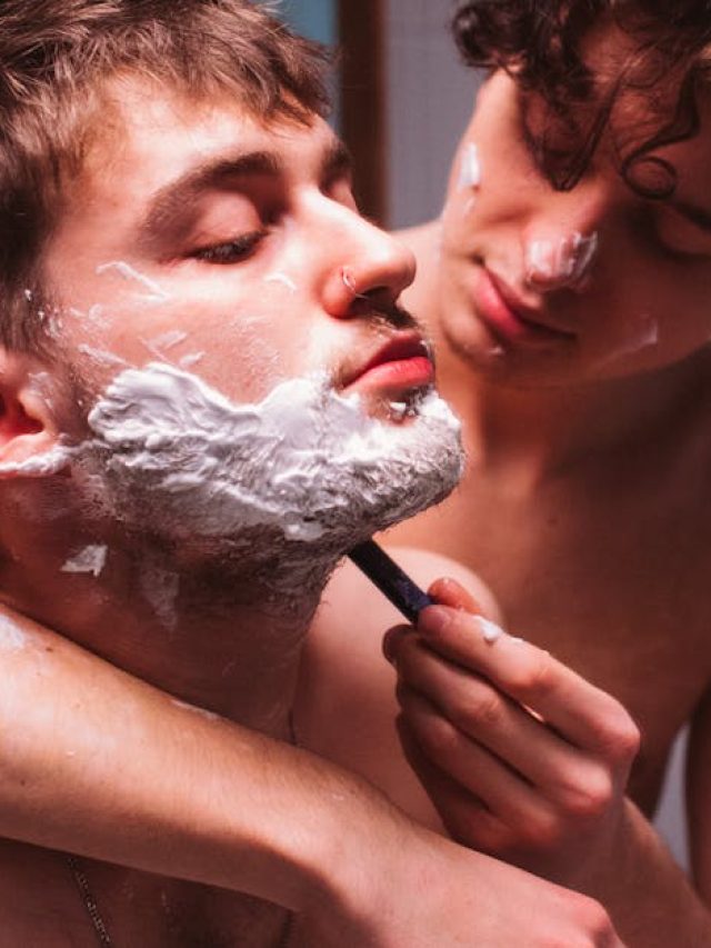 মাসে কতবার শেভ করা উচিত, পুরুষেরা উত্তরটা জানেন কি?