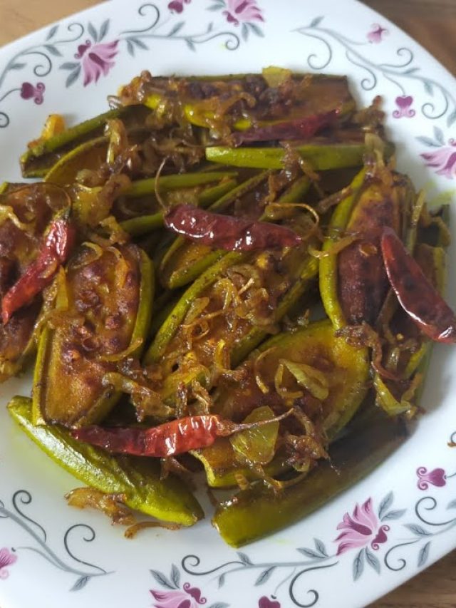 তেল ছাড়াই মুচমুচে পটল ভাজা, ডাল-ভাতের সঙ্গে জমবে ভাল