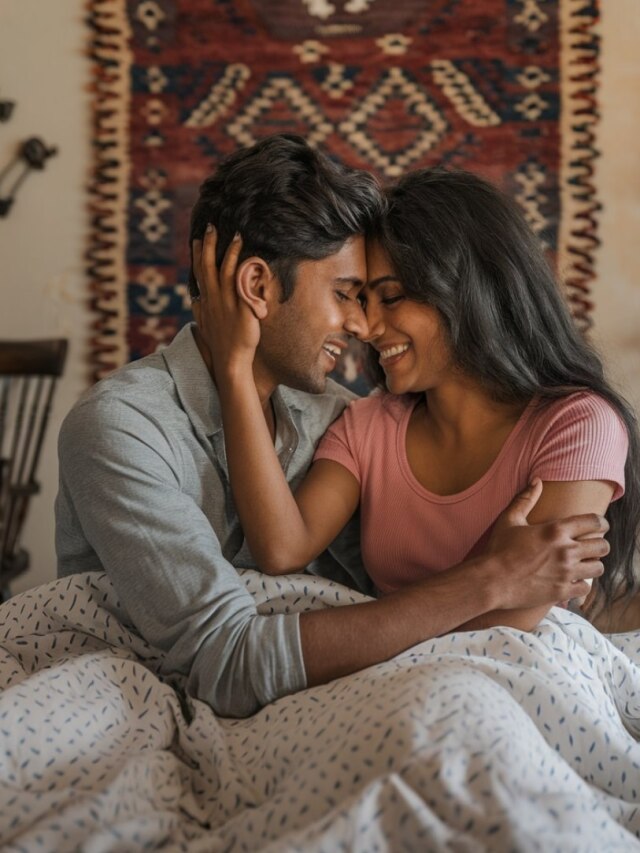 গভীর ভালোবাসায় তৃপ্তির পরই কেন মন খারাপ হয় মেয়েদের