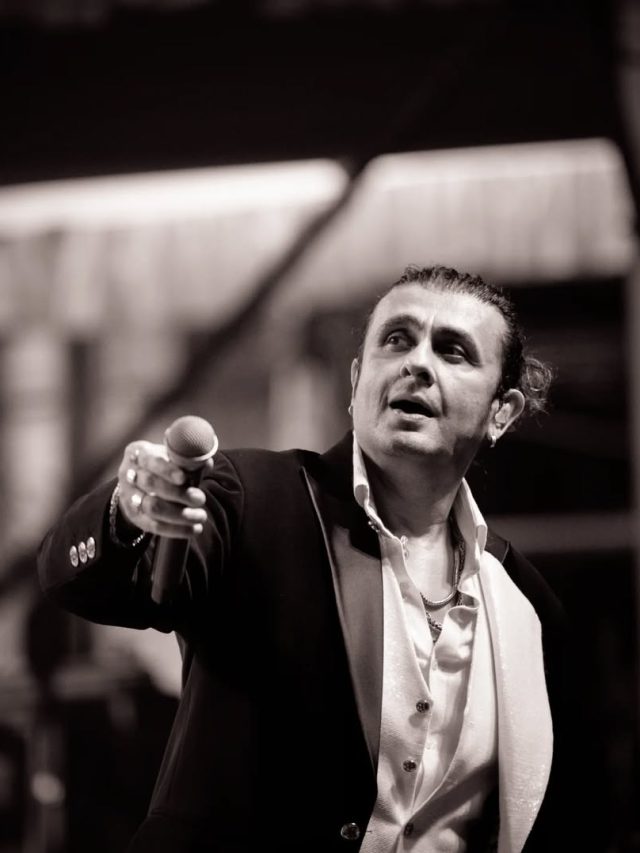 'श्रेया-अलका-सुनिधि को कब मिलेगा पद्म अवॉर्ड?' नाराज सोनू निगम ने पूछा सवाल