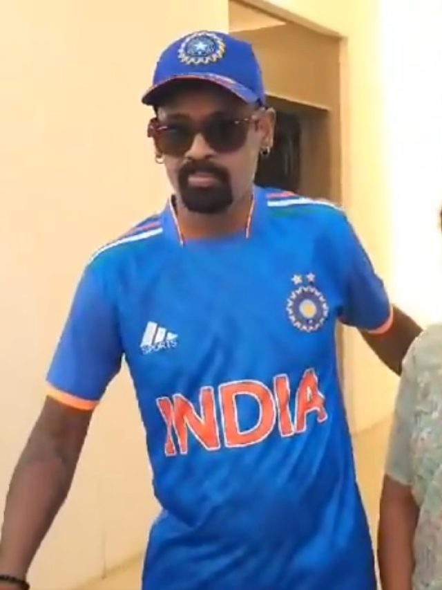 'अब तो दाढ़ी भी रंग ली...', विनोद कांबली से इस क्रिकेटर ने लिए मजे, दे डाली ये सलाह