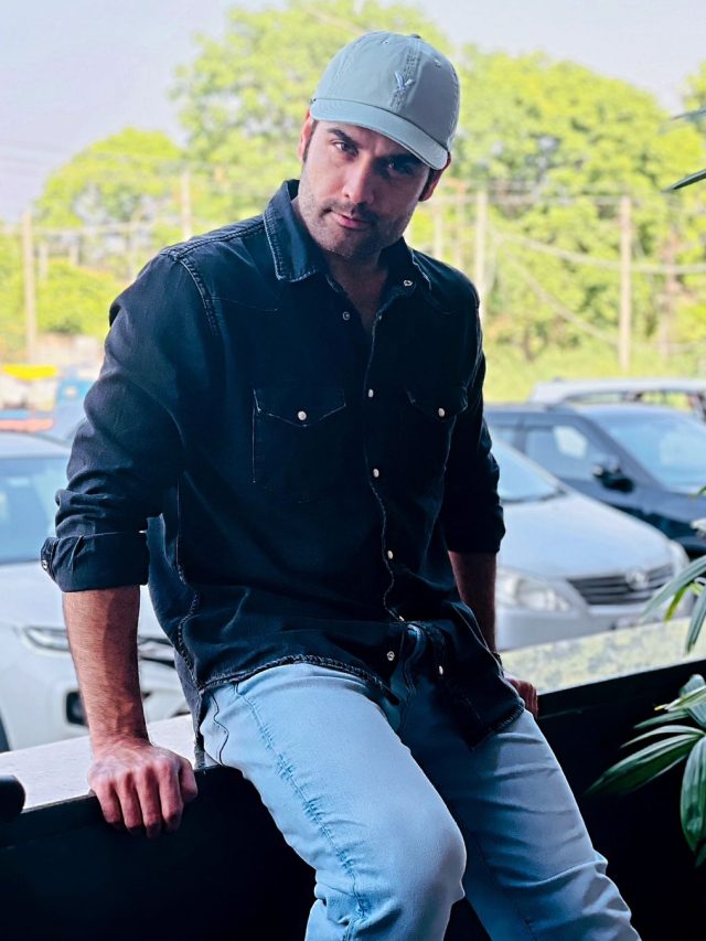 टीवी करके खुश विवियन, फिल्मों से बनाई दूरी, बोले- जो है, उसी में संतुष्ट हूं