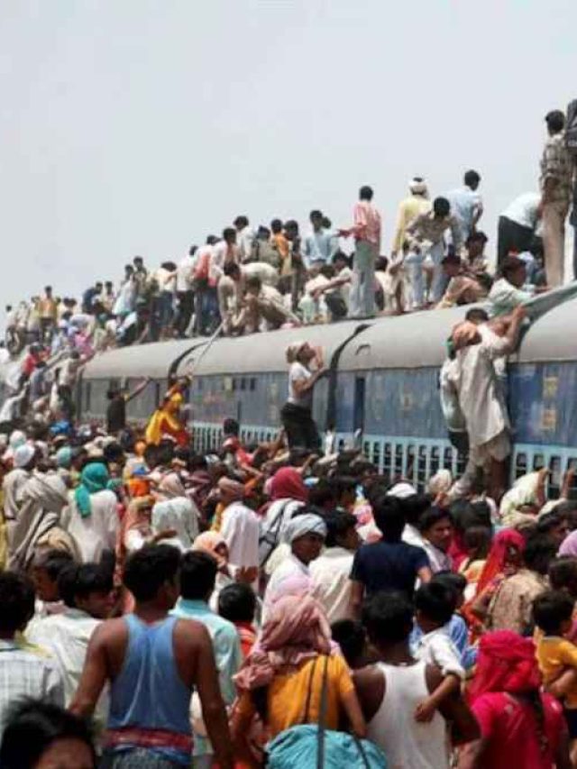 घट रही है दुनिया की आबादी, 2100 तक भारत में कितने लोग रह जाएंगे?