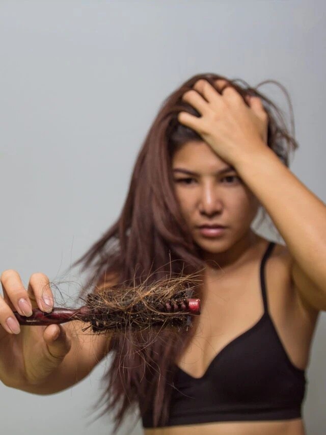 টাক মাথা ভরবে ঘন চুলে, এই ফলের পাতা বেটে লাগান