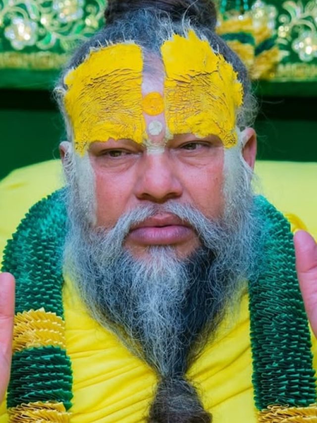 प्रेमानंद महाराज के पिता ने आखिरी बार सीने से लगाकर कही थी ये बात, खुद बताया वो किस्सा