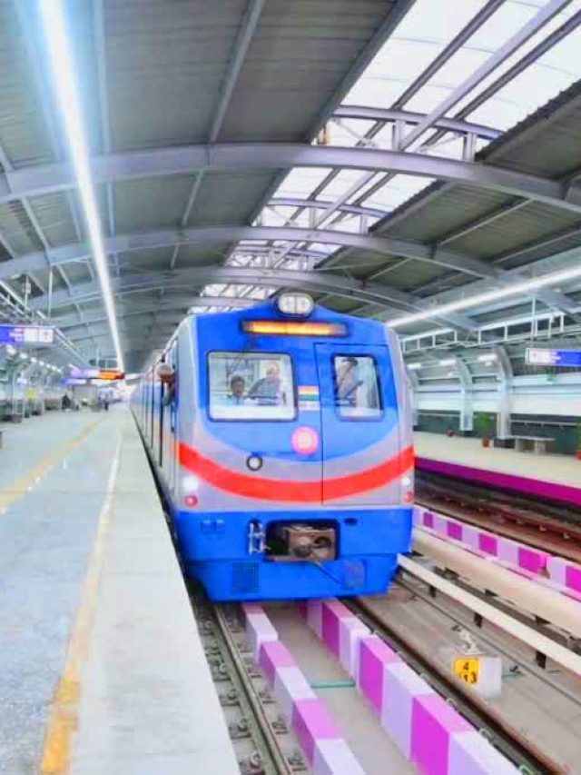 মেট্রোর লাইনে পাথর থাকে না কেন? রহস্যটা জেনে নিন