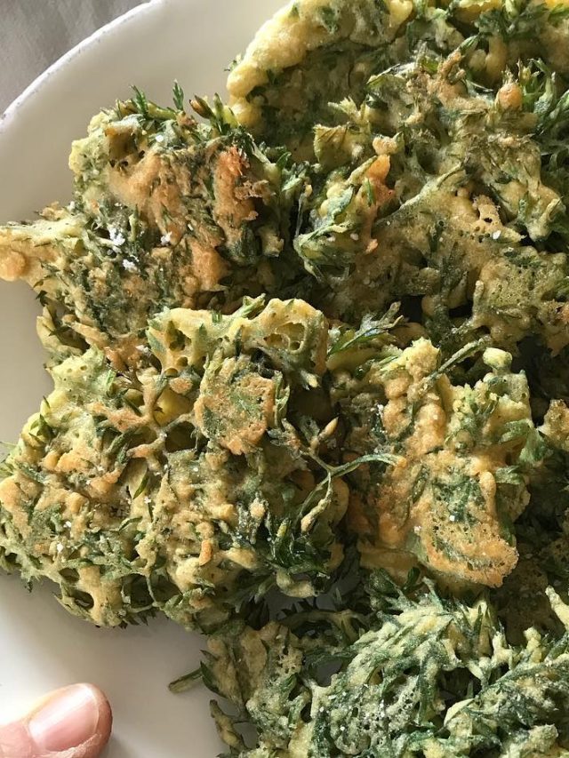 যৌবনের আঁতুড়ঘর 'গাজর পাতার শাক', এভাবে খেলে তওফা লাগবে; রেসিপি