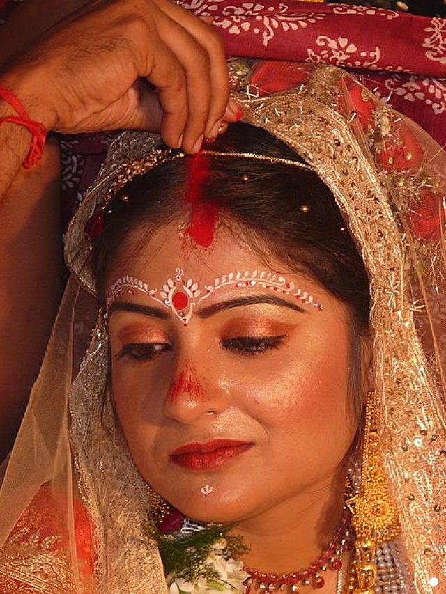 বিয়ের পরই 'মোটা' হয়ে যায় বাড়ির বউ, আসল কারণ জানা গেল!