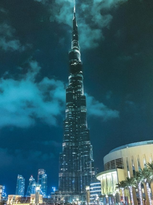 अंतरिक्ष से कैसा दिखता है Burj Khalifa,ऐसा नजारा जैसे तारे जमीन पर