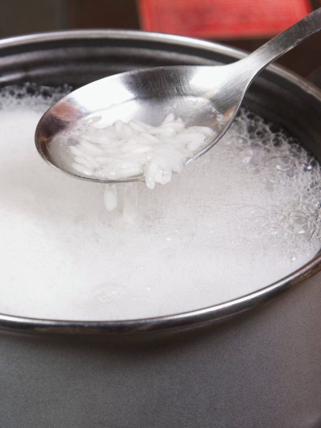 না ফেলে খেয়ে নিন ভাতের ফ্যান, উপকার জানলে চেয়ে খাবেন