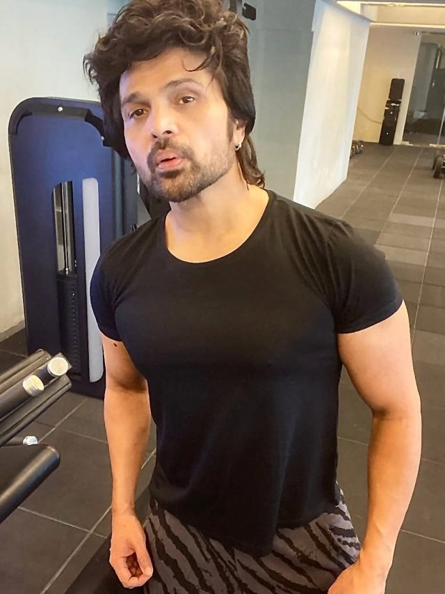 जाह्नवी ने उड़ाया था हिमेश का मजाक, सिंगर को नहीं पड़ा फर्क, बोले- खुद पर शक नहीं