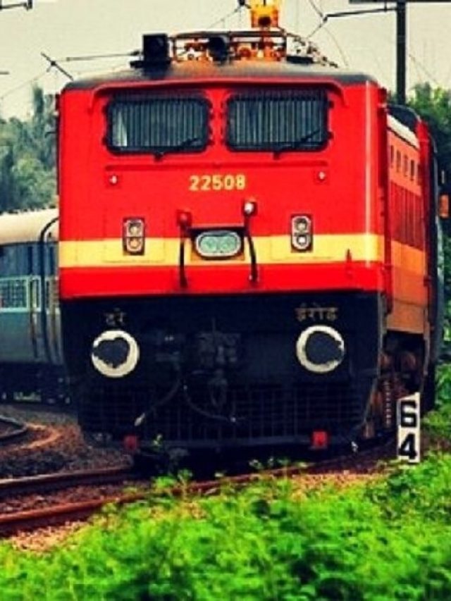 भारतीय रेलवे का सुपर ऐप है Swarail, ये फीचर्स बनाते हैं इसे सबसे खास