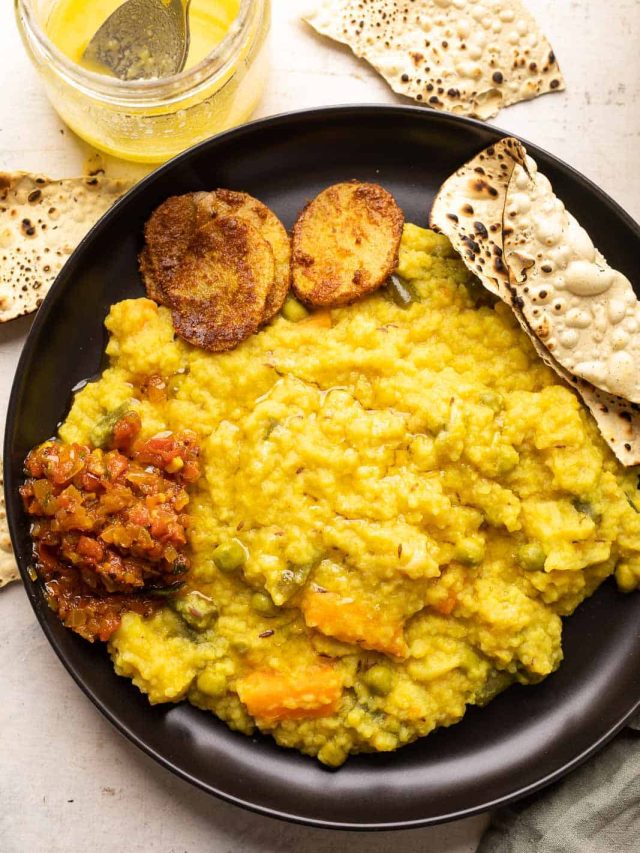 ব্যায়াম-ডায়েট ছাড়াই ওজন কমাবে খিচুড়ি, বলছেন ডায়েটিশিয়ানরা