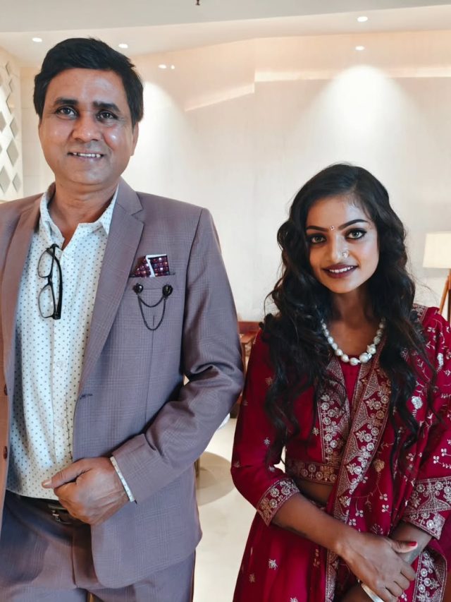 कितनी है महाकुंभ में माला बेचने वाली मोनाल‍िसा की उम्र? चर्चा में ट्रांसफॉर्मेशन