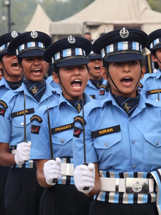 एयर फोर्स जॉइन करने के हैं ये 5 बेस्ट तरीके, जानें योग्यता और प्रक्रिया