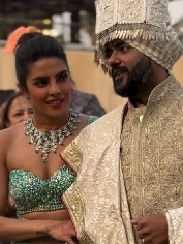 बैकलेस चोली-लहंगा पहनकर तैयार प्र‍ियंका, मंडप में भाई को लेकर पहुंचीं, PHOTOS