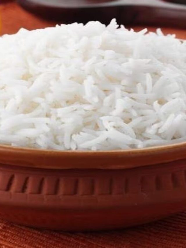 মুখে লাগান বাসি ভাত, কোরিয়ানদের মতো টানটান ত্বক,  কীভাবে মাখবেন, জানুন