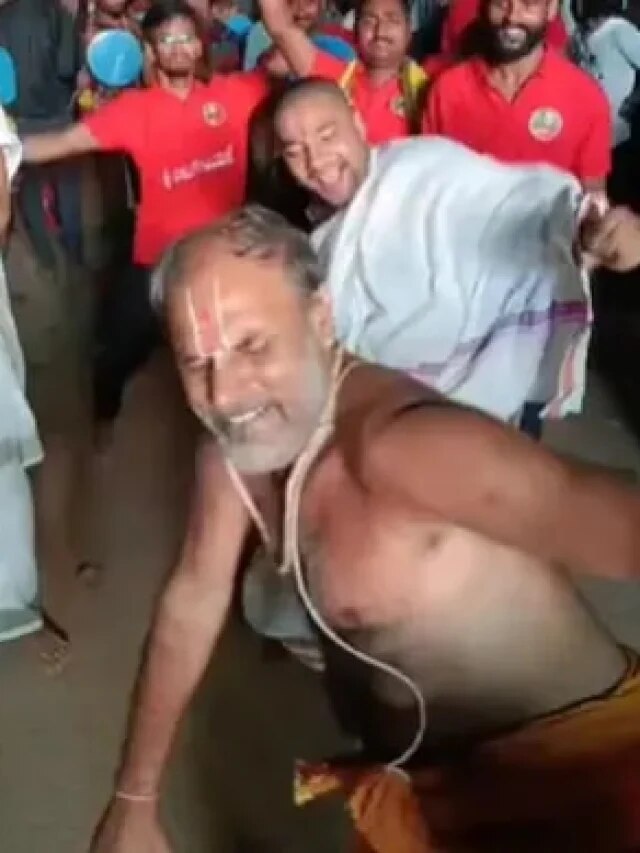 जब रथयात्रा में ब्रेकडांस करने लगे पुजारी, वीडियो हुआ वायरल!
