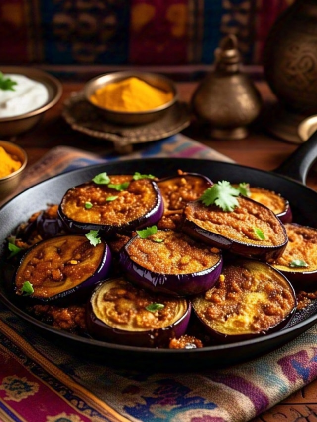 বেগুন ভাজা ন্যাতাবে না, এই সাদা জিনিস দিলেই হবে মুচমুচে