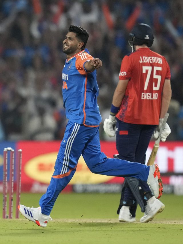 हर्ष‍ित राणा कर रहे थे ड‍िनर, फ‍िर 'कन्कशन' बनकर क‍िया T20 डेब्यू, रोचक है कहानी