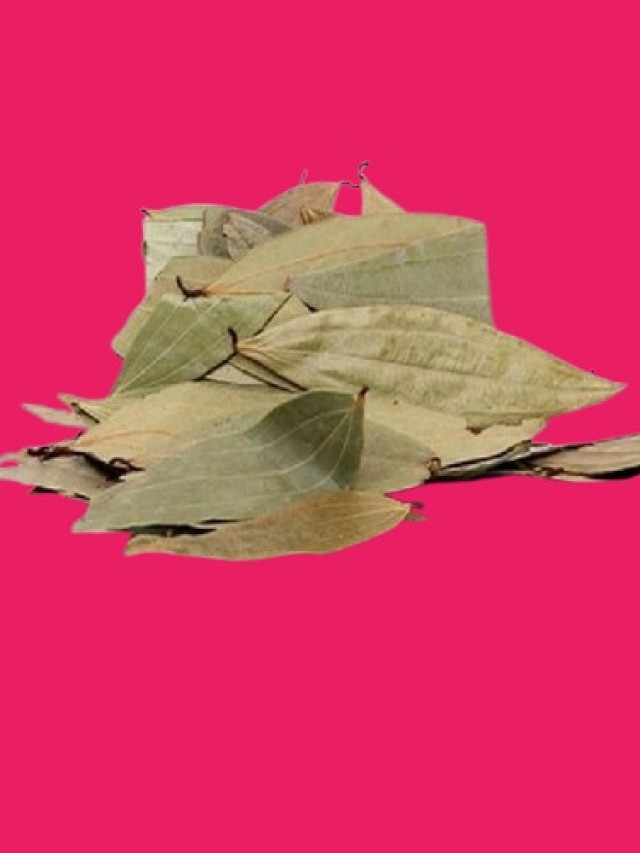 রাতে ঘুমোনোর সময় বালিশের নীচে রাখুন ১টা তেজপাতা, মিরাকল হবেই