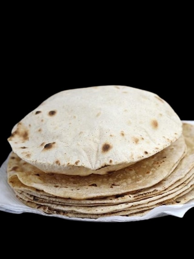 প্রেসার কুকারে একসঙ্গে ১০টা করে রুটি বানান, দুর্দান্ত টেকনিকটা জানুন