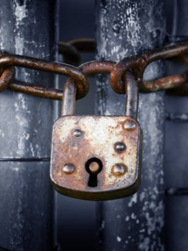 घर की खुशहाली तबाह कर देती हैं ये 3 चीजें, कंगाल हो जाता है पूरा परिवार