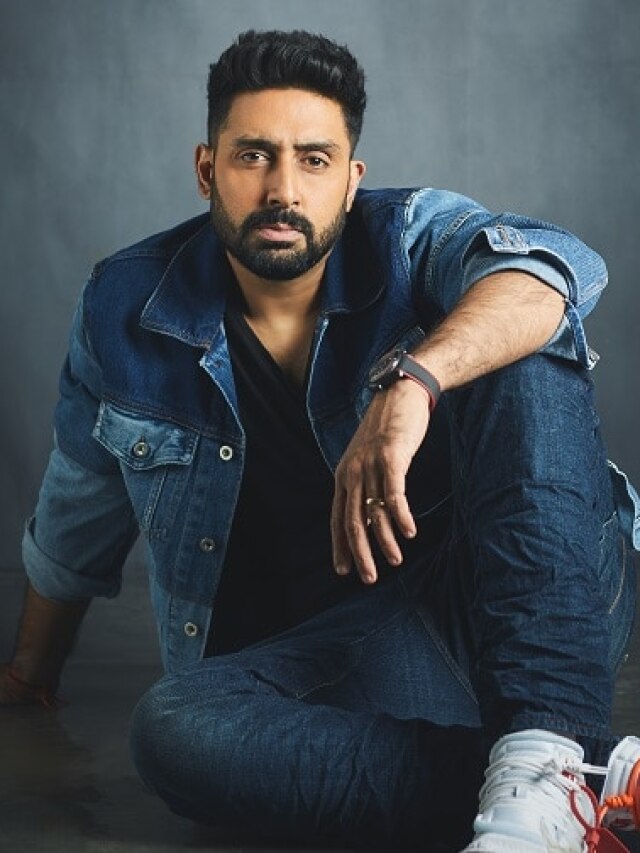 'तुम अमिताभ के बेटे...', अभिषेक बच्चन के हाथ से छीनी स्क्रिप्ट, क्यों गुस्सा हुए थे डायरेक्टर?