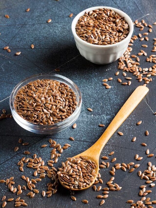 अलसी खाते समय ना करें ये गलती, जानें क्या है खाने का सही तरीका