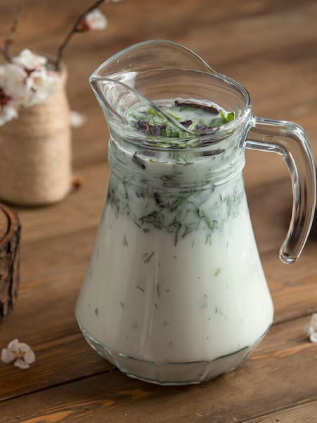 रोज जरूर पिएं एक गिलास छाछ, सेहत को मिलेंगे जबरदस्त फायदे