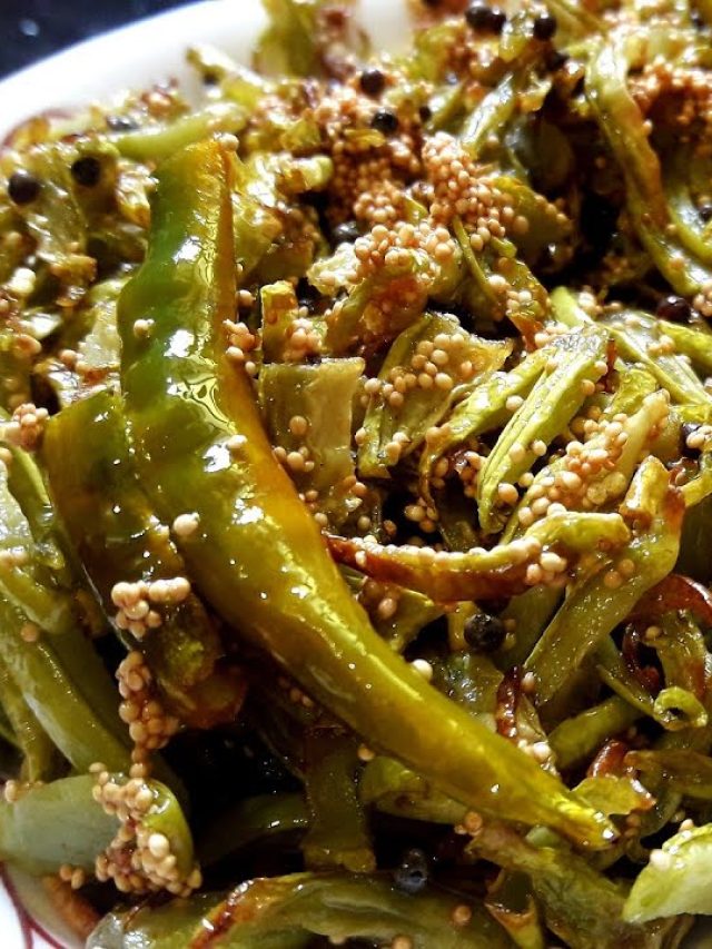 লাউয়ের আগা-ডগাতো খেয়েছেন, খোসা ভাজাও খান, ঘটিদের রেসিপি