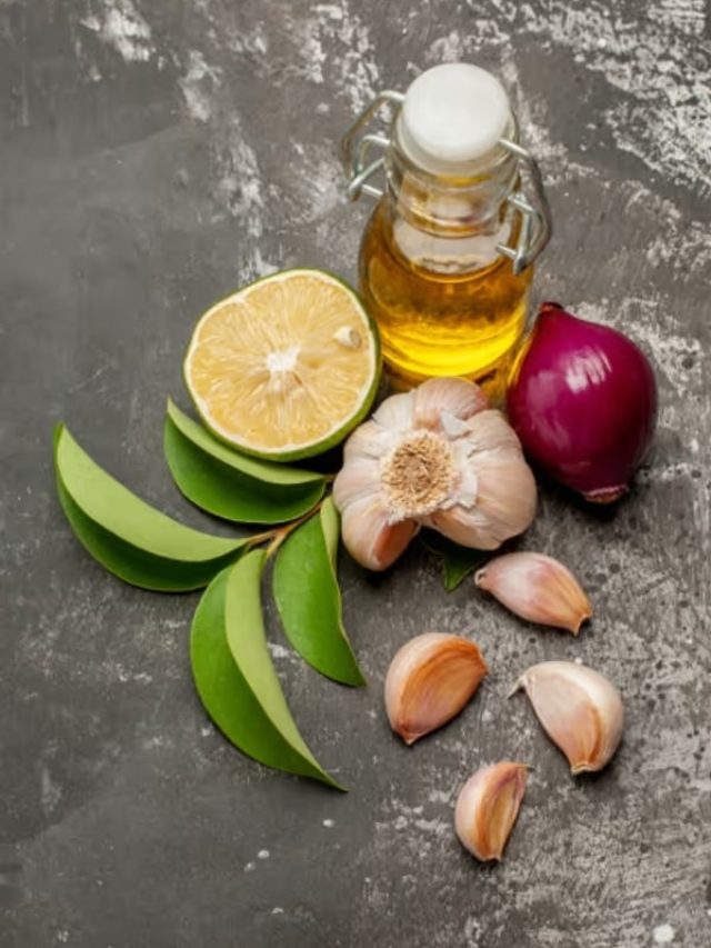 পেঁয়াজের তেলে ঝড়ের গতিতে বাড়ে চুল, বানানোর নিয়ম এটা