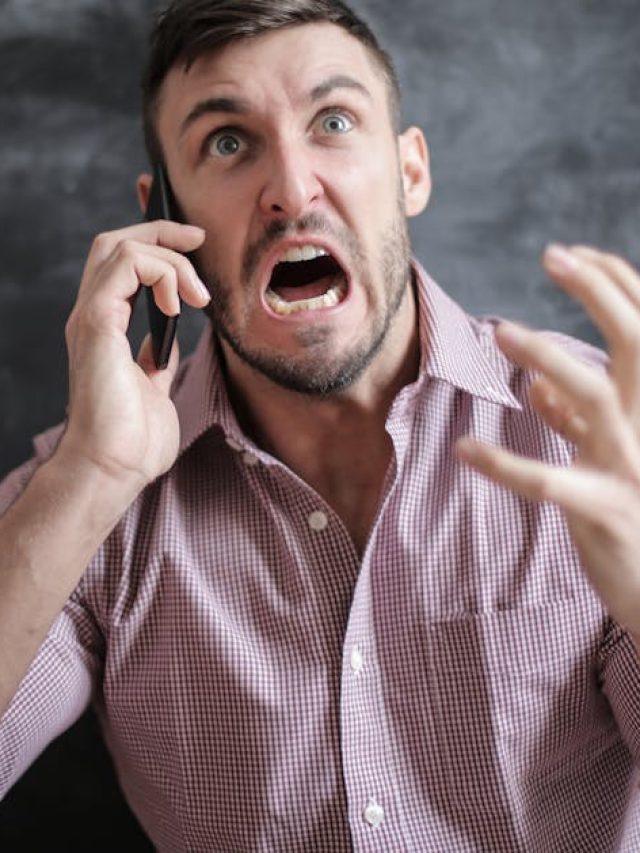 शख्स ने कैंसिल किया कंपनी का इंटरव्यू, गुस्से में HR ने किया कुछ ऐसा, तोड़ डाला...