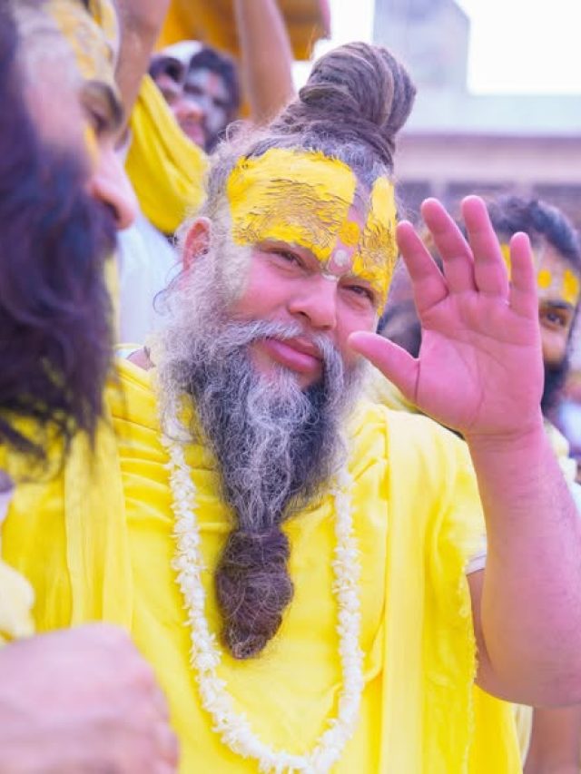 'मुझे खूब पीटा गया, गालियां भी दीं...', प्रेमानंद महाराज ने बताई अपने साथ घटित एक घटना