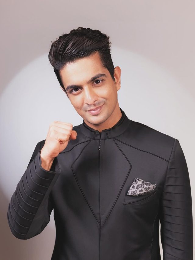 इंटरनेशनल शो से चुराकर किया पेरेंट्स पर भद्दा कमेंट, रणवीर पर भड़के यूजर्स- माफ नहीं करेंगे